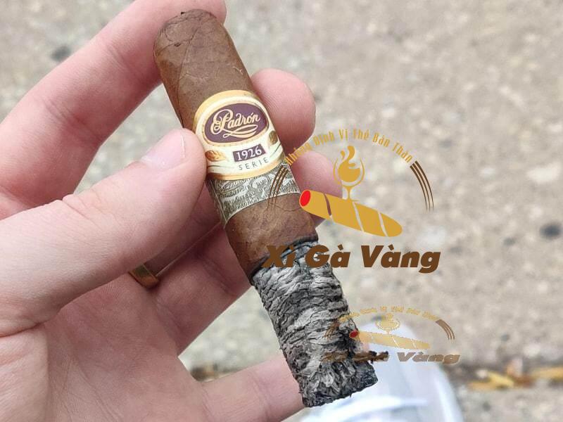 Đánh giá hương vị của Padron serie 1926 No.35